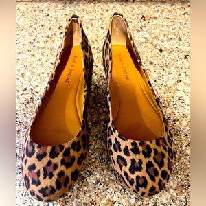 Sun Stone slip on leopard skin ~ women’s size 6.5